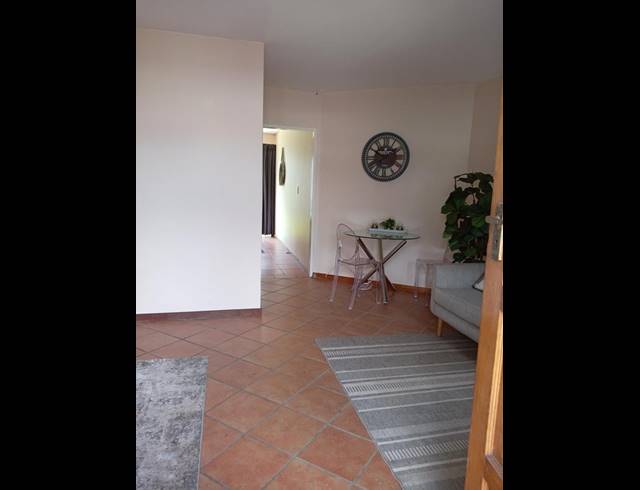 1 BEDROOM APARTMENT FOR SALE IN POLLAK PARK